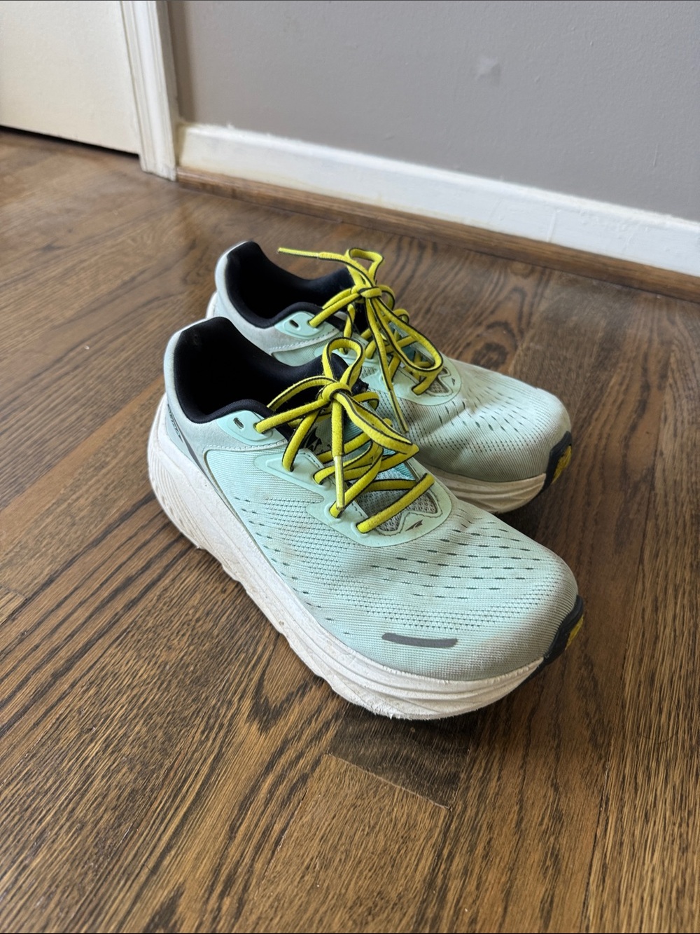 Altra Women's Via Olympus 2 Mint Blue Athletic Running Shoes with Yellow Laces